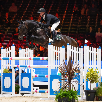 Mindere kwaliteit Stargos VDL LEEU24 L30078 JPG 2 1 Hoge resolutie kopie